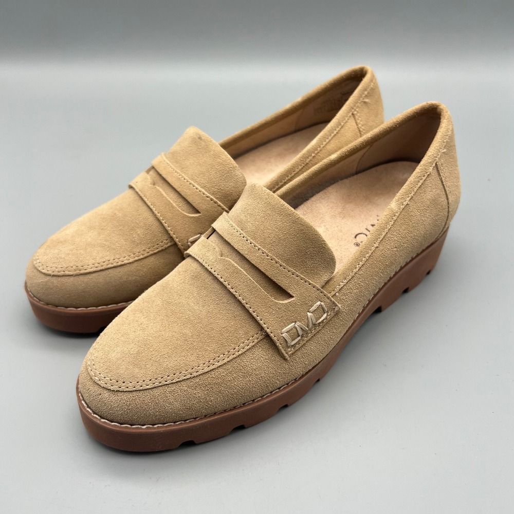 Vionic Cheryl II Loafers Women 5 Tan Suede Orthotic Lug Sole Slip On EUC